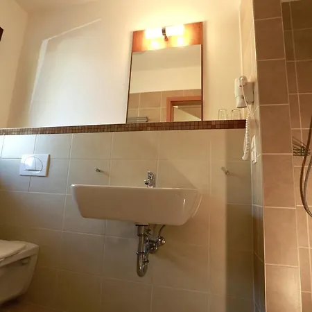 Aparthotel Fuerjes Apartmanhaz *